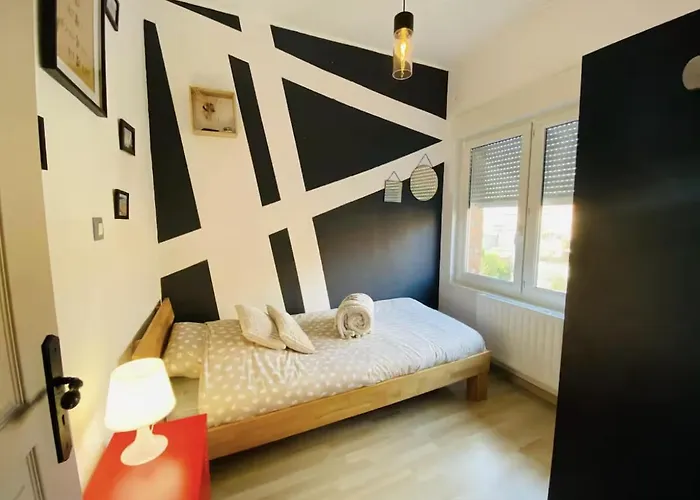 Chambre Privee Au Coeur De Calais