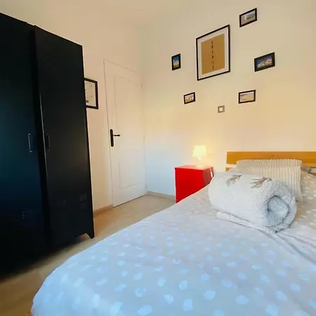Chambre Privee Au Coeur De Calais Exterior foto